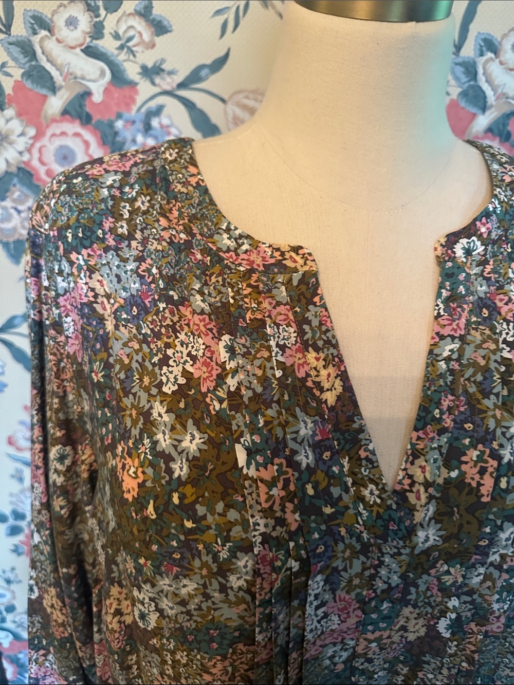 J. Jill Floral Midi Dress with Pink & White Blossoms - Picture 2 of 8